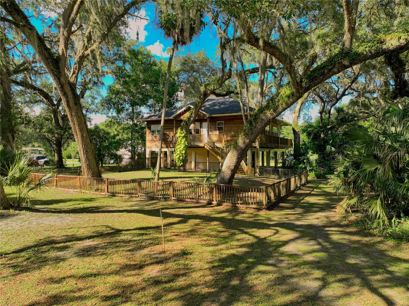 Image 60 of 65 For 2299 Bayou Point