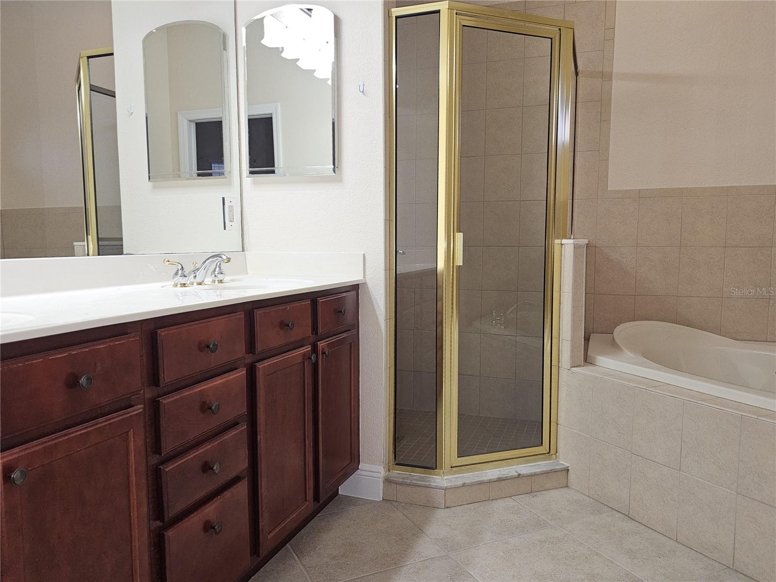 Image 16 of 22 For 13218 Fountain Bleau Drive