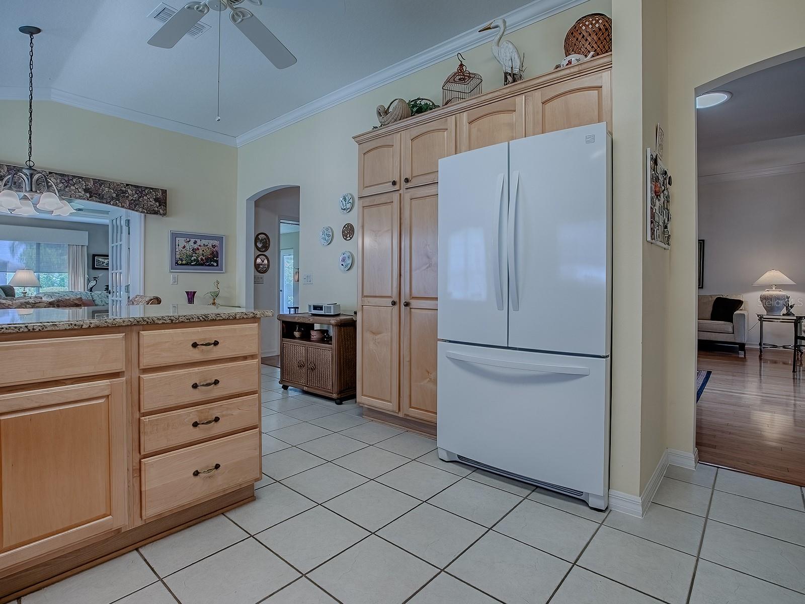Image 14 of 44 For 3112 Burbank Lane