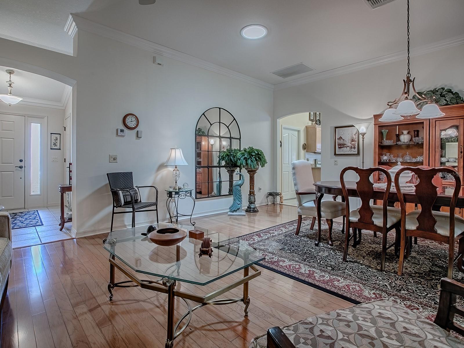 Image 6 of 44 For 3112 Burbank Lane