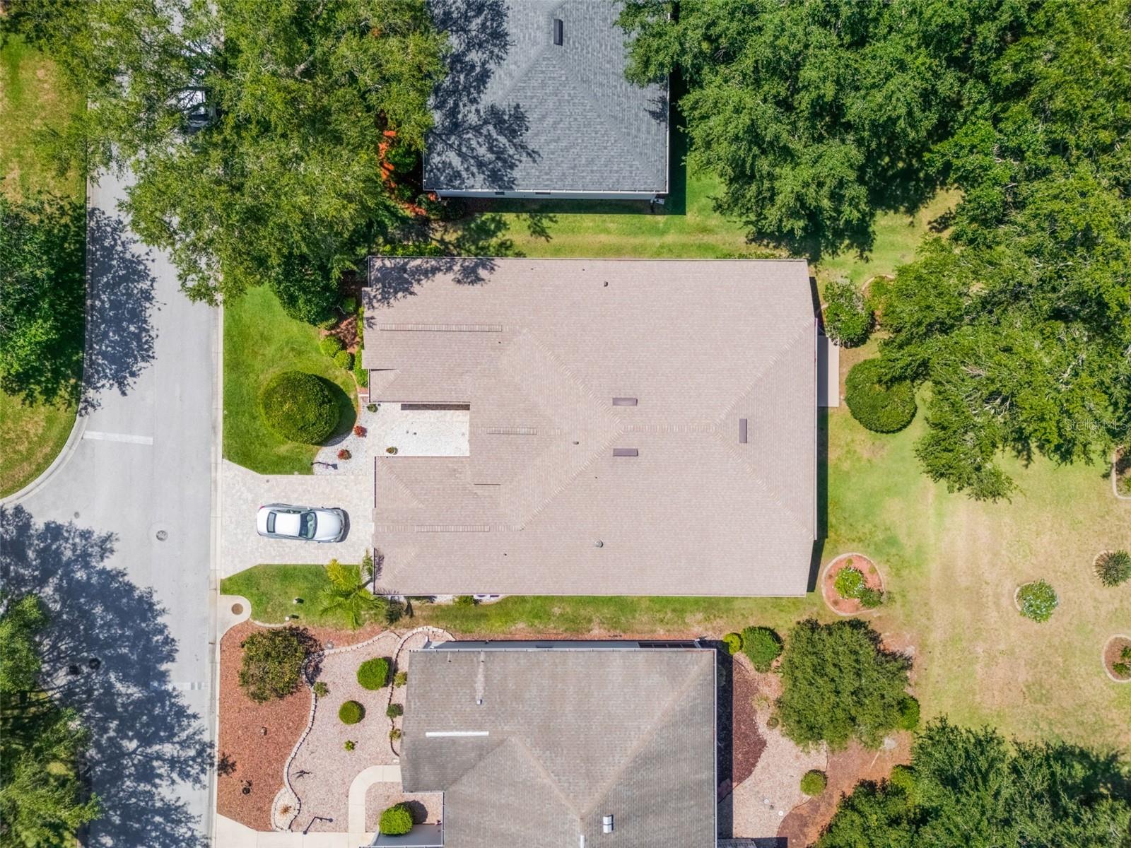 Image 29 of 36 For 25243 River Crest Dr