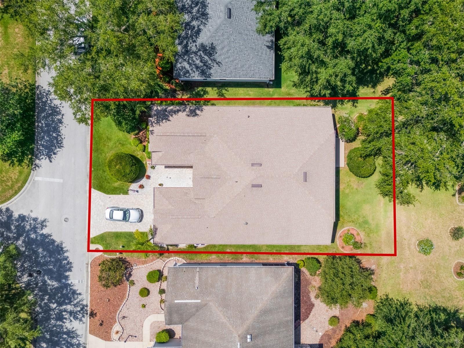 Image 30 of 36 For 25243 River Crest Dr