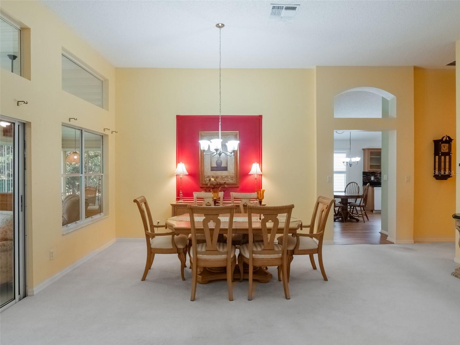 Image 7 of 36 For 25243 River Crest Dr