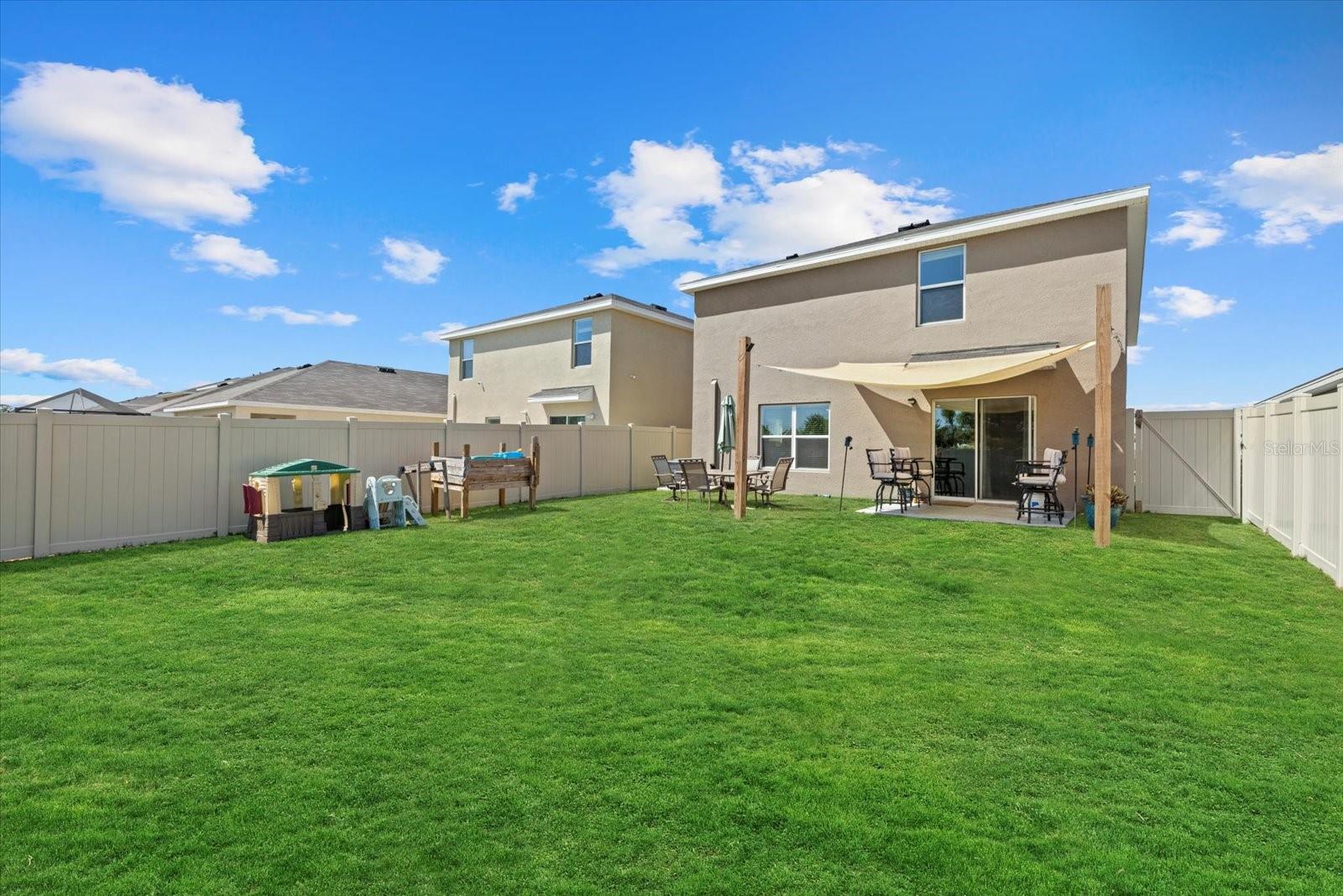 Image 40 of 59 For 3270 Rock Sound Street