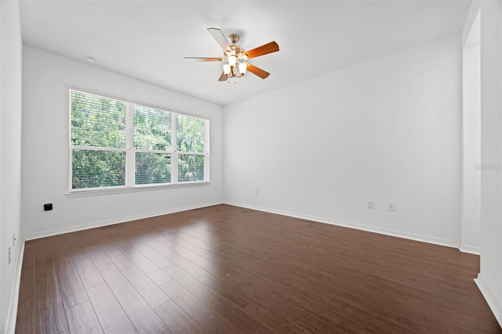 Image 31 of 98 For 780 Mystic Hill Ct