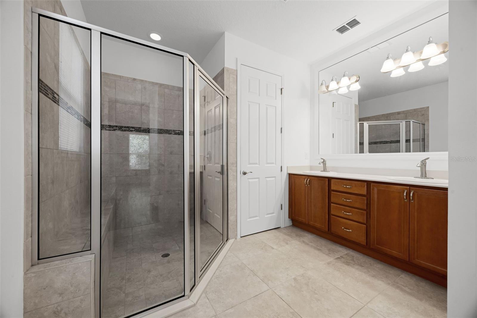 Image 35 of 98 For 780 Mystic Hill Ct