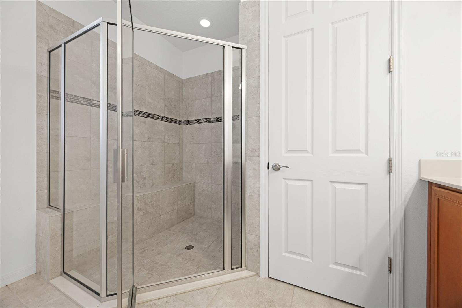 Image 37 of 98 For 780 Mystic Hill Ct