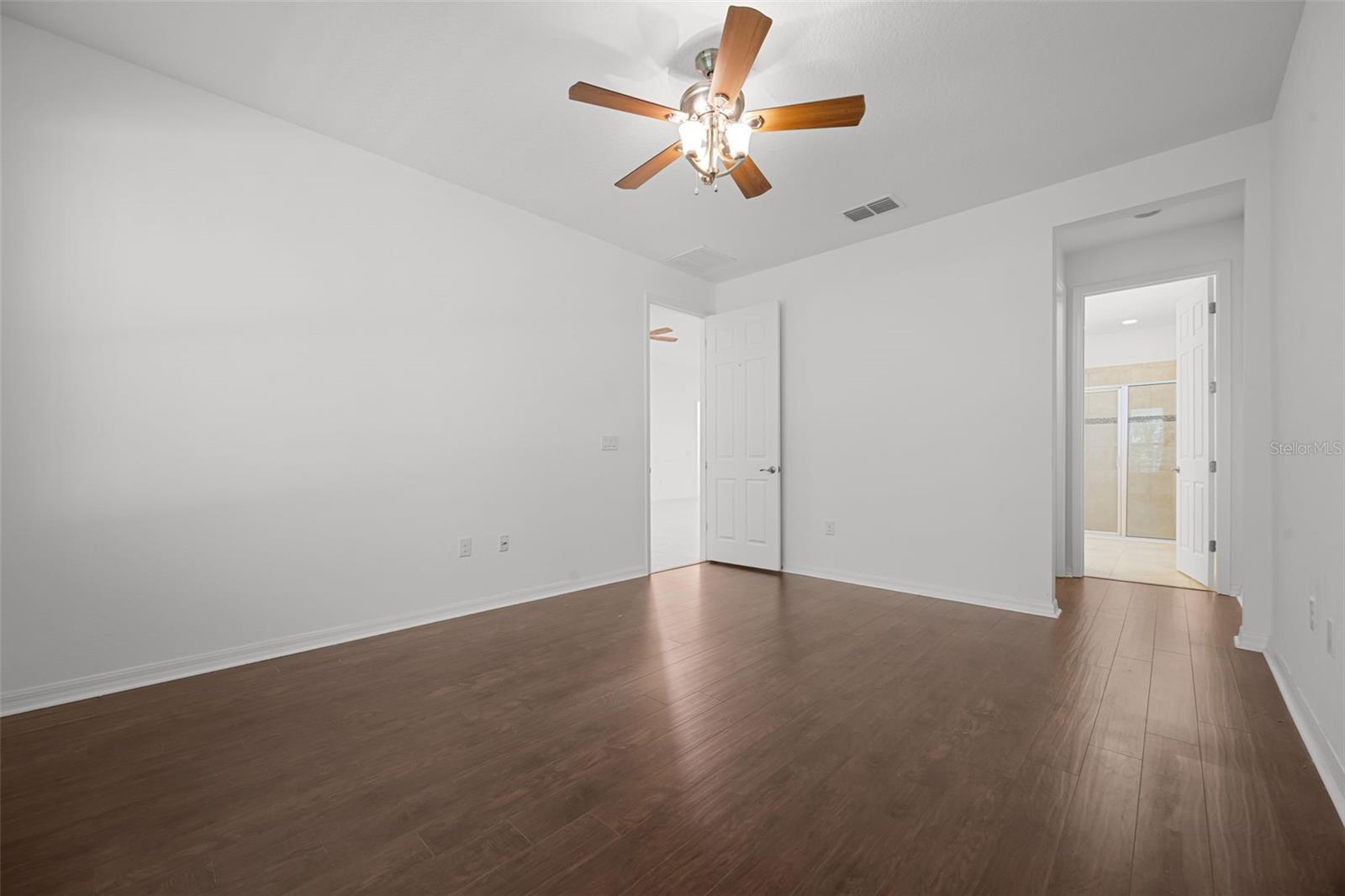Image 41 of 98 For 780 Mystic Hill Ct