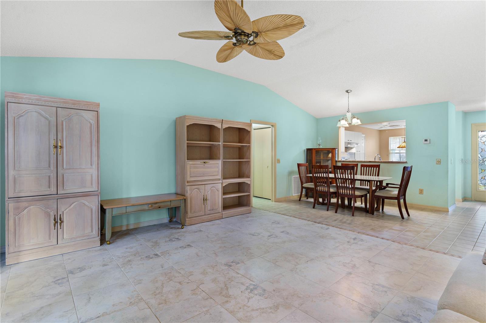 Image 10 of 36 For 735 Palma Drive