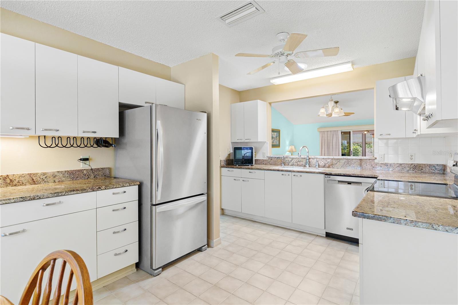 Image 16 of 36 For 735 Palma Drive