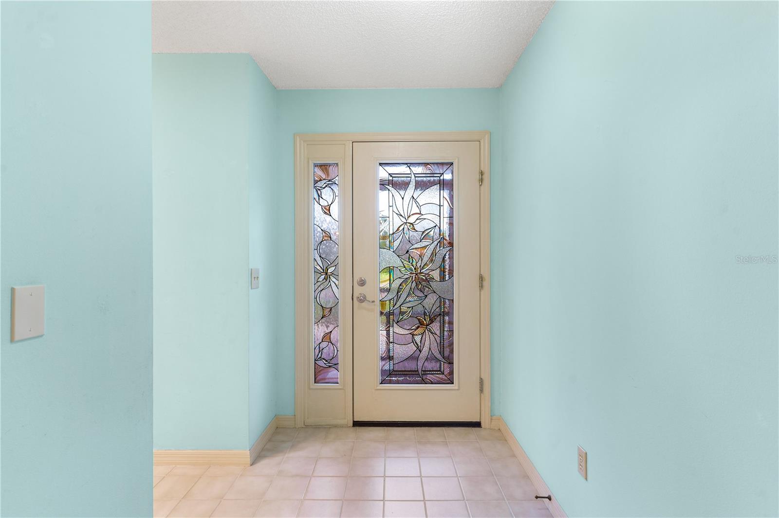 Image 7 of 36 For 735 Palma Drive