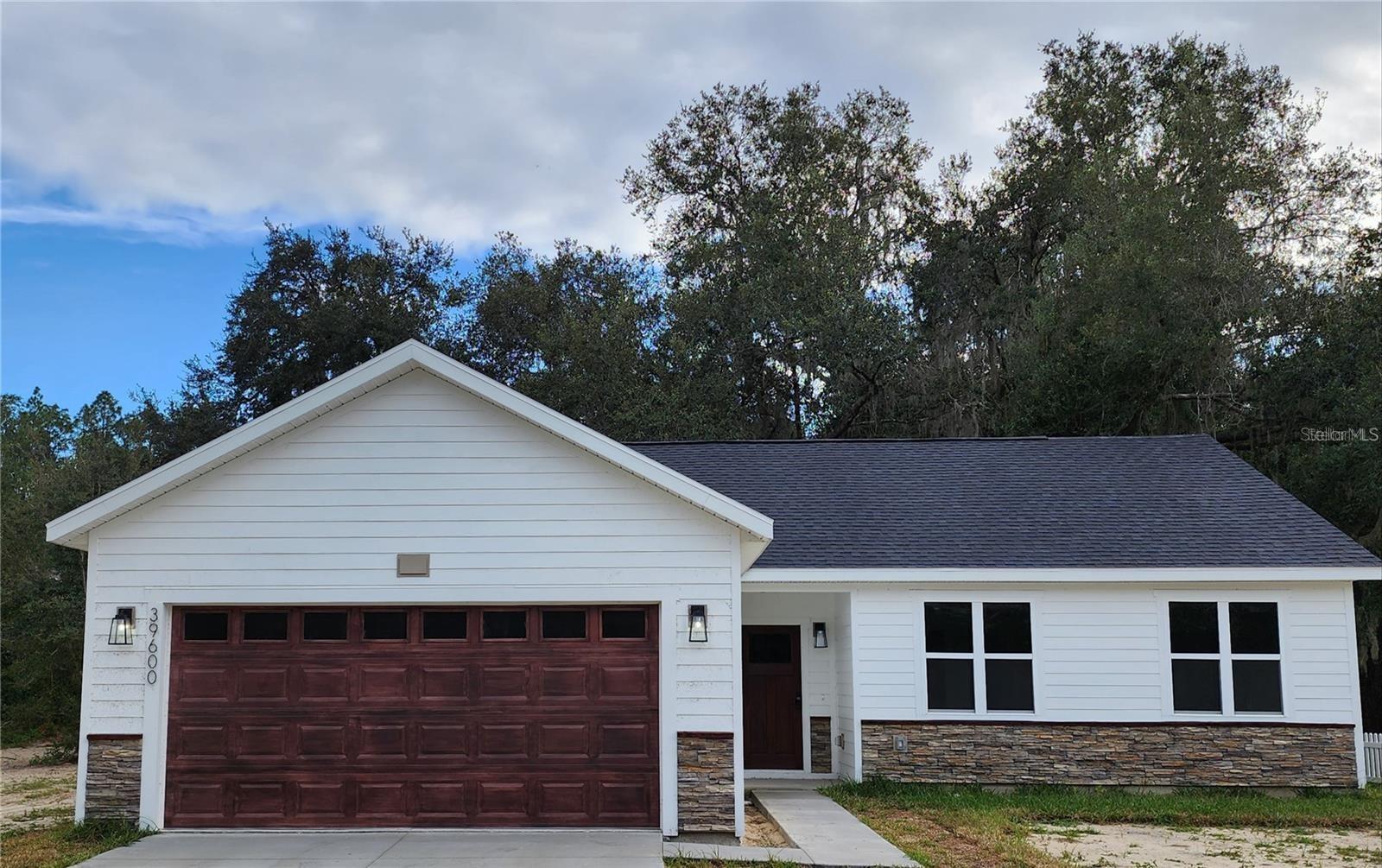 Details for 39600 Redbud Road, LADY LAKE, FL 32159