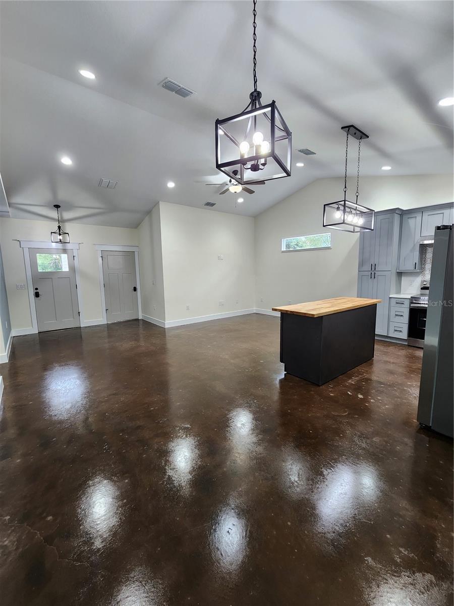 Image 5 of 20 For 39600 Redbud Road