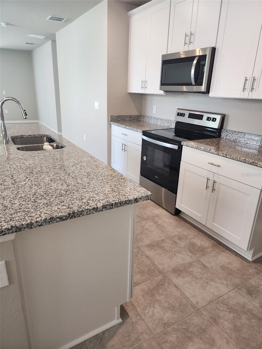 Image 11 of 26 For 1808 Carnostie Rd