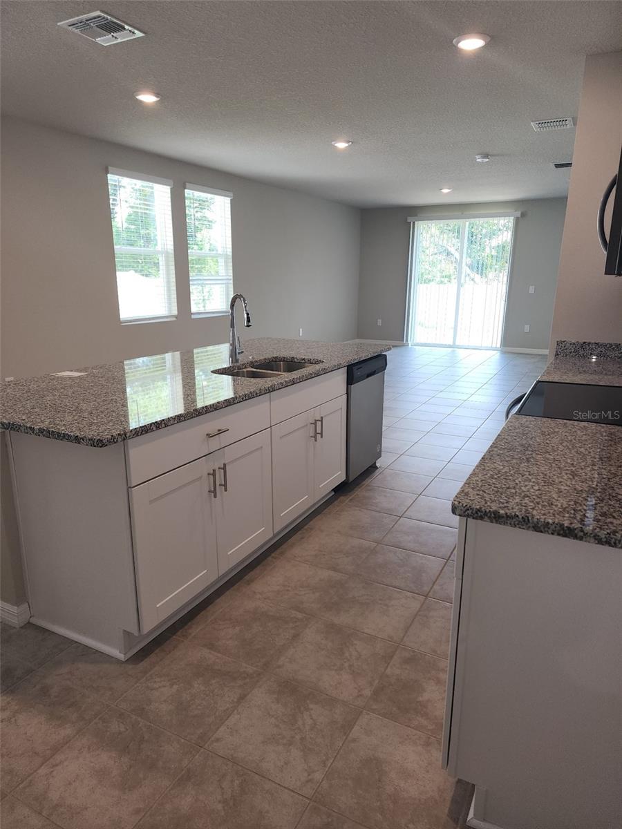 Image 12 of 26 For 1808 Carnostie Rd