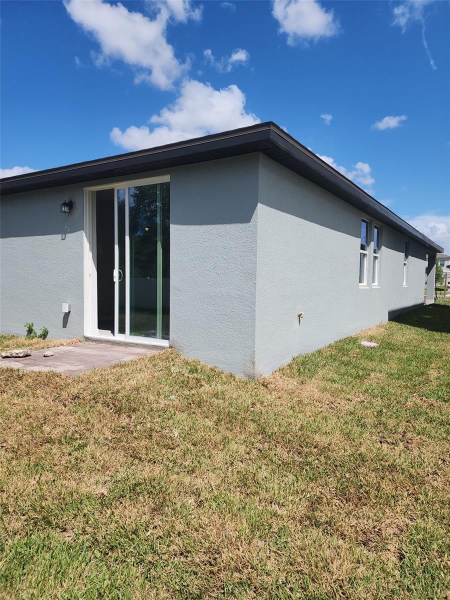 Image 6 of 26 For 1808 Carnostie Rd