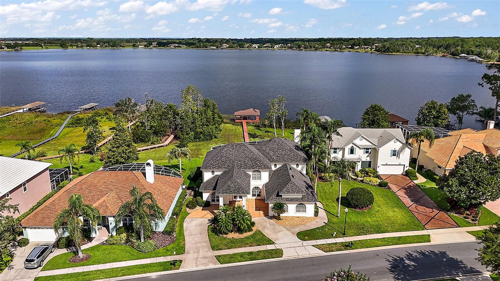Image 2 of 71 For 1861 Edgewater Drive