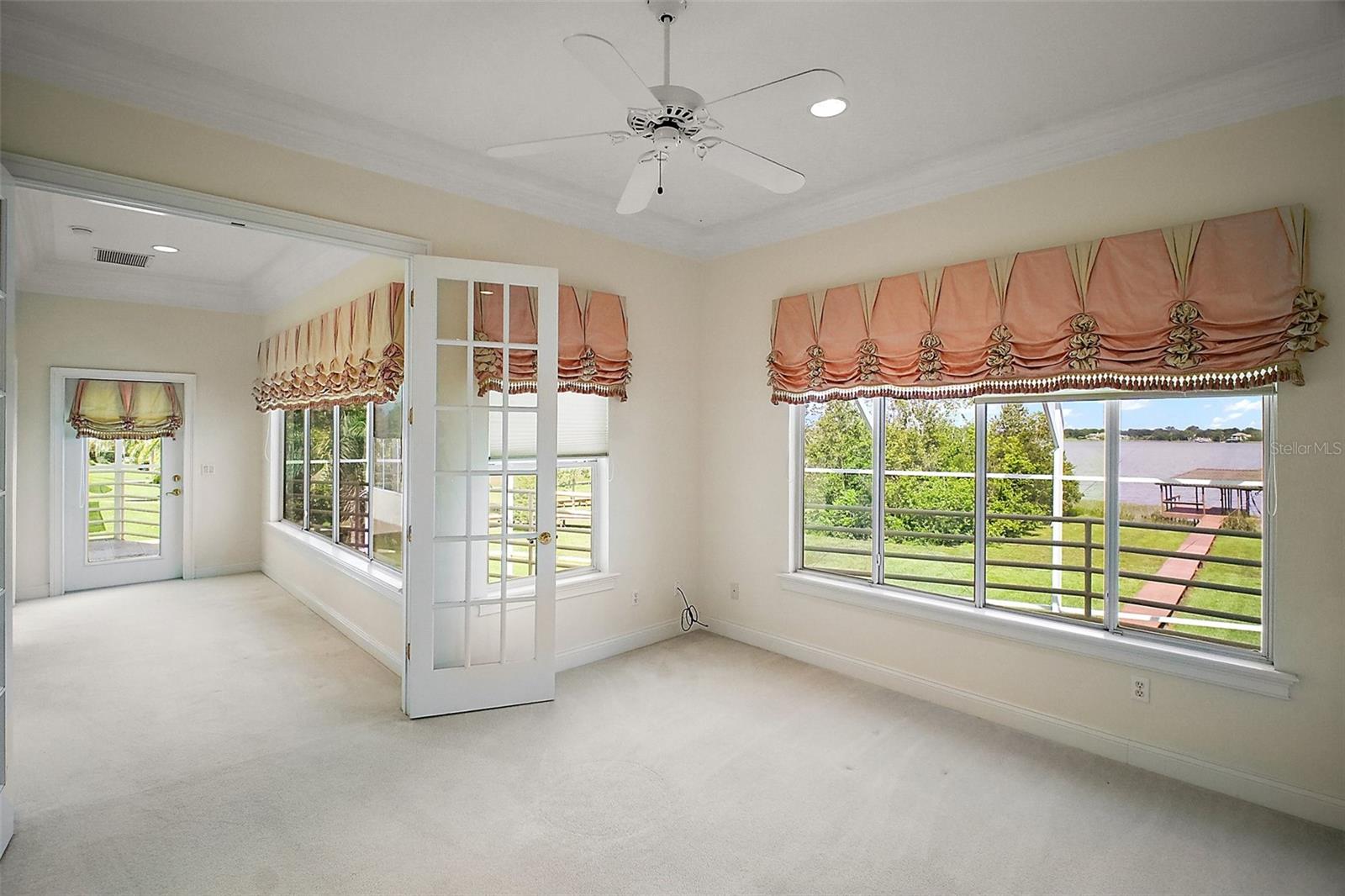 Image 20 of 71 For 1861 Edgewater Drive