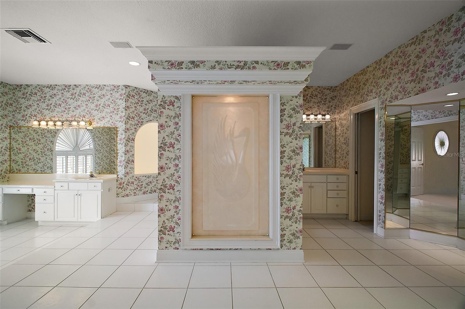 Image 26 of 71 For 1861 Edgewater Drive