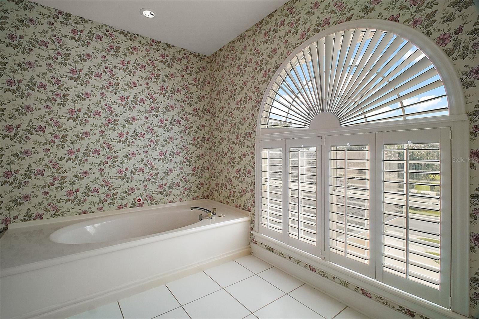 Image 30 of 71 For 1861 Edgewater Drive