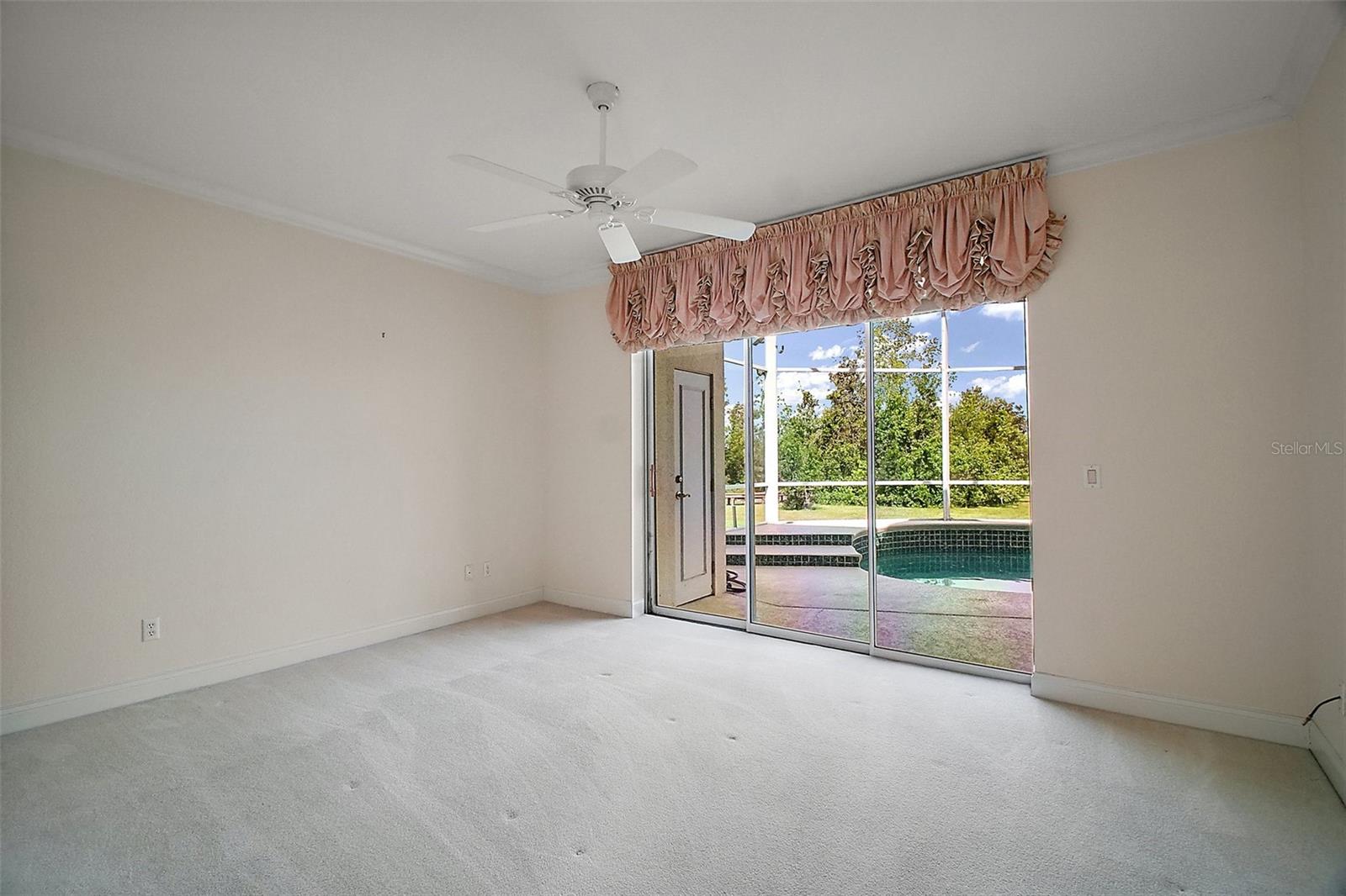 Image 35 of 71 For 1861 Edgewater Drive