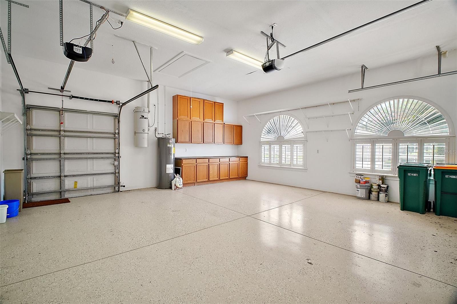 Image 42 of 71 For 1861 Edgewater Drive