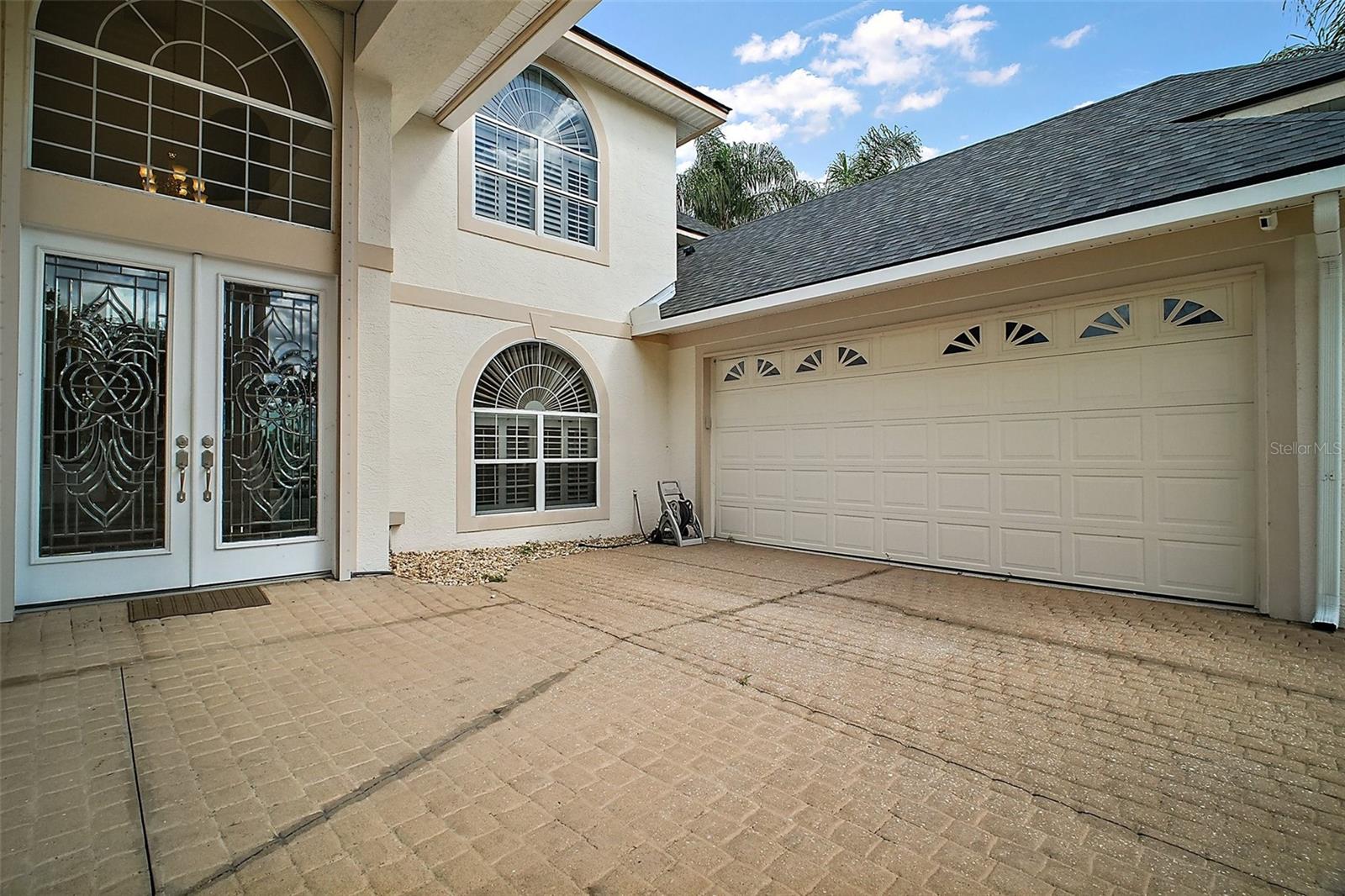 Image 5 of 71 For 1861 Edgewater Drive