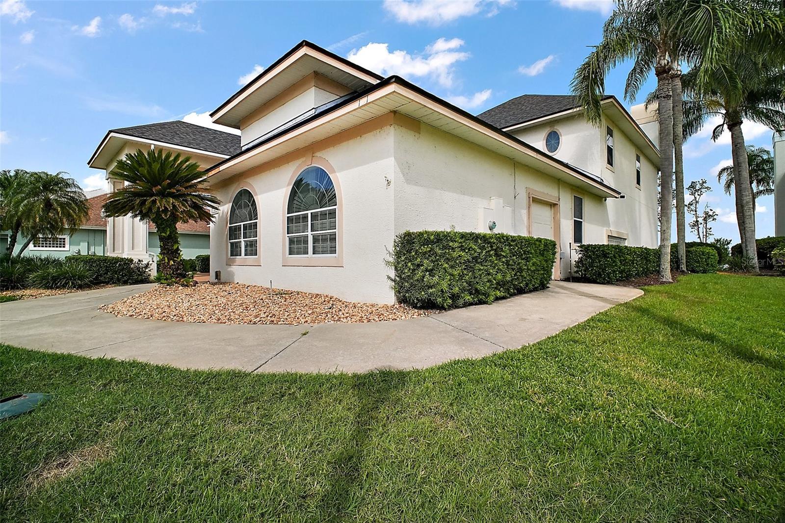 Image 6 of 71 For 1861 Edgewater Drive