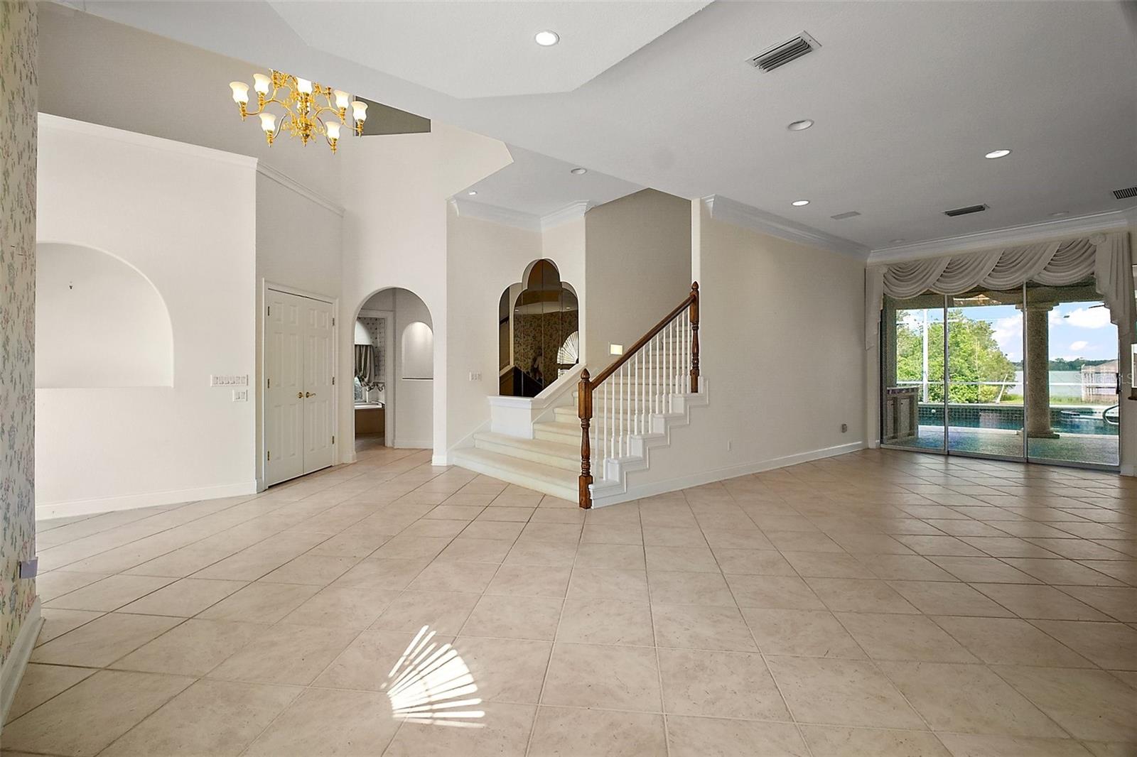 Image 9 of 71 For 1861 Edgewater Drive