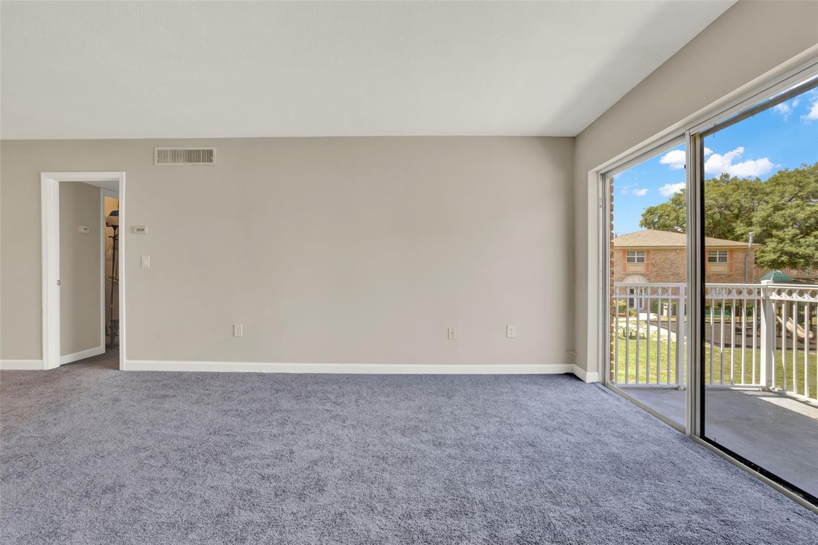 Image 13 of 35 For 2423 Branch Way 207
