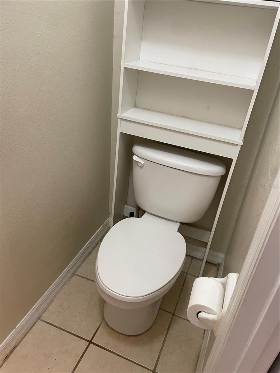Image 14 of 26 For 206 Orchid Drive