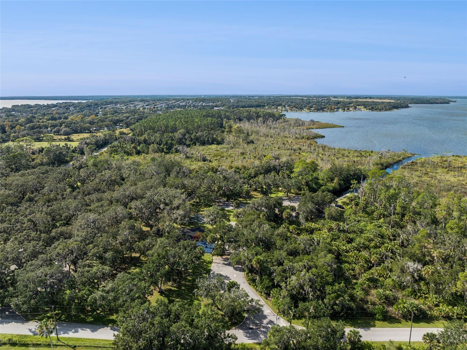 Image 46 of 56 For 2711 Bayview Drive