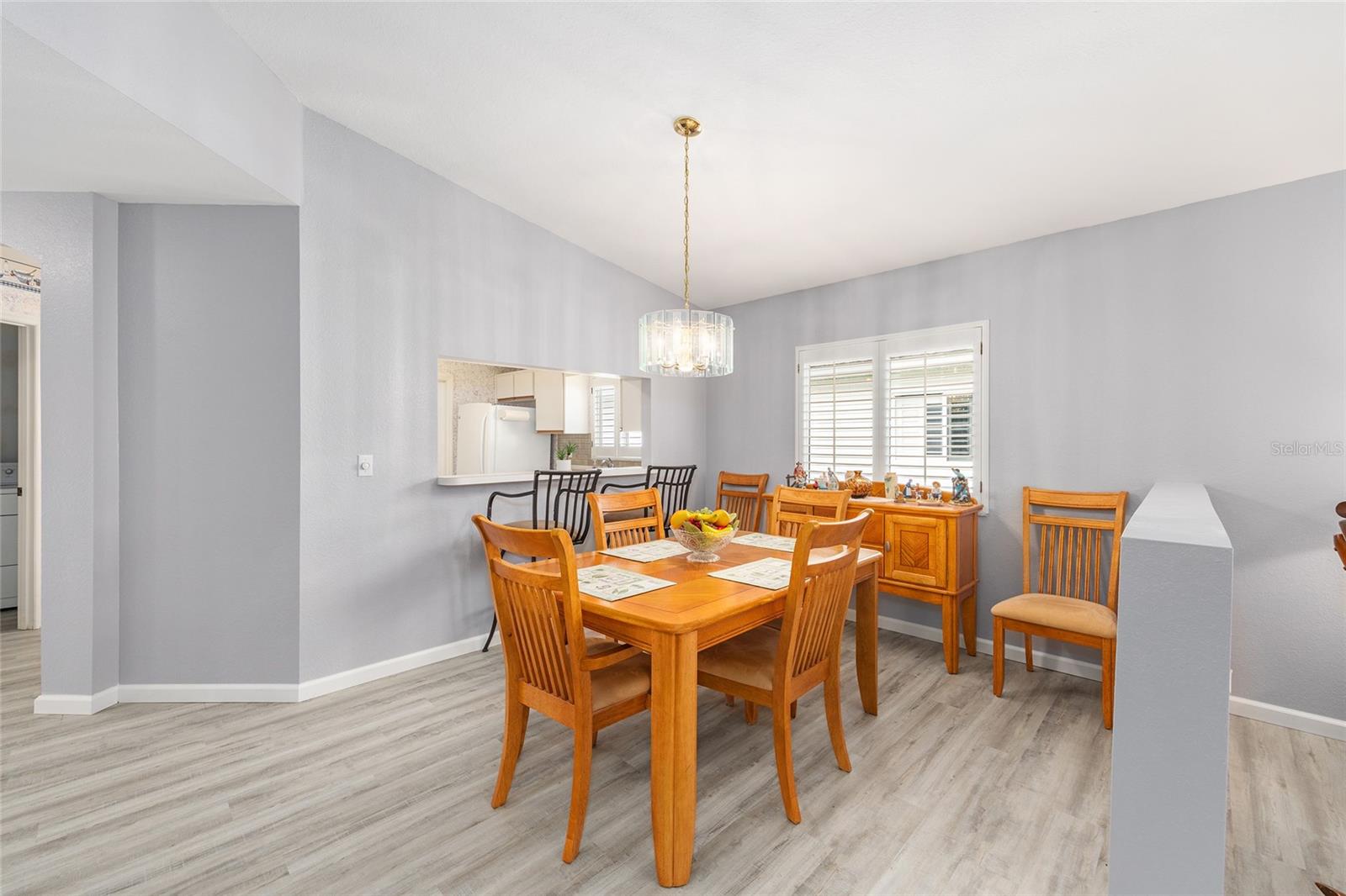 Image 18 of 59 For 8608 141st Street Road