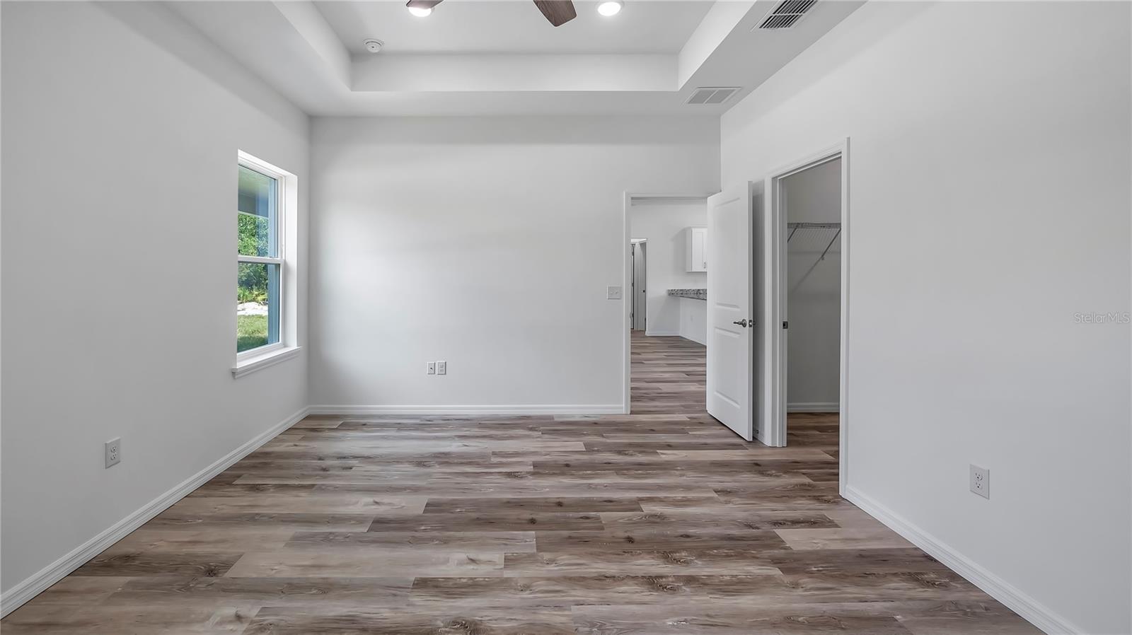 Image 18 of 31 For 40685 Ninth Avenue