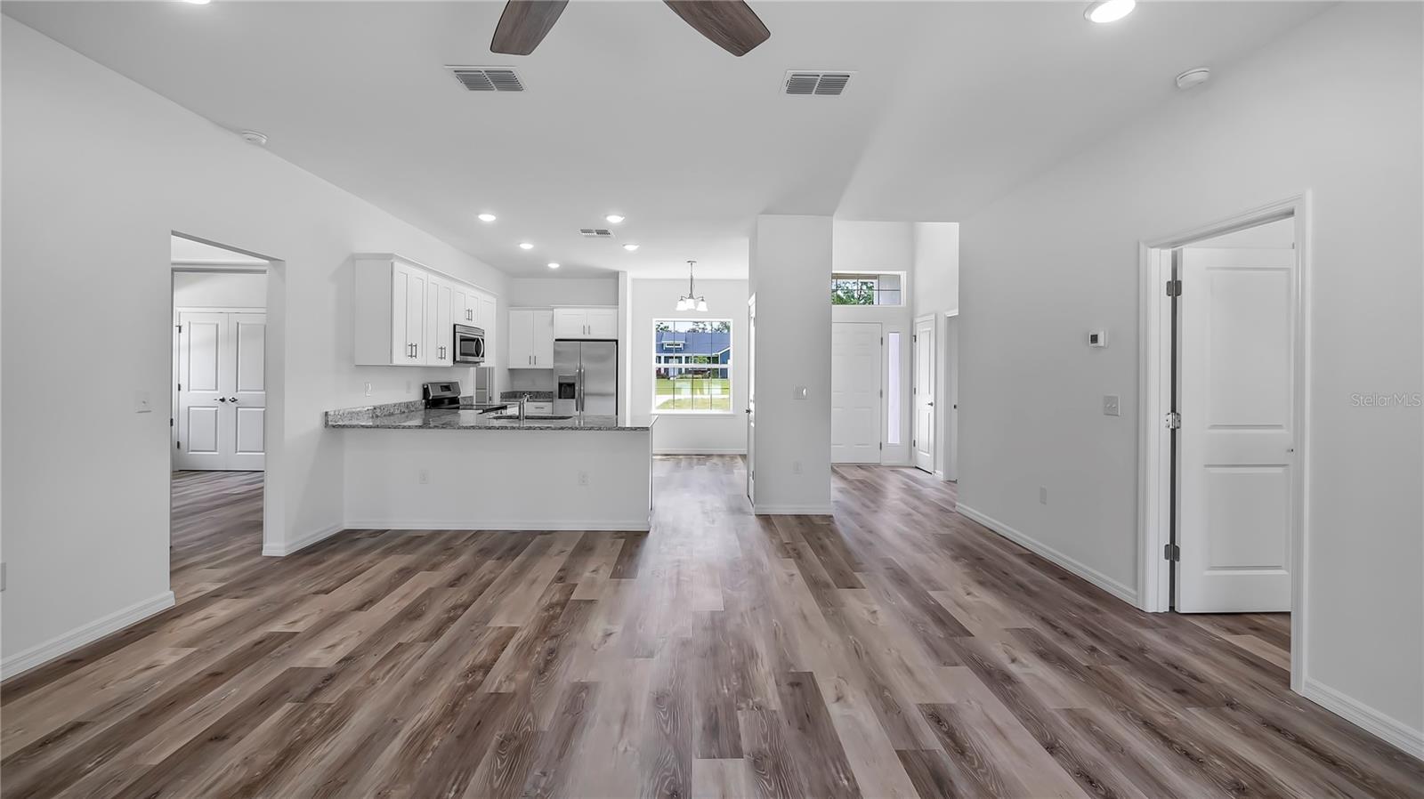 Image 9 of 31 For 40685 Ninth Avenue