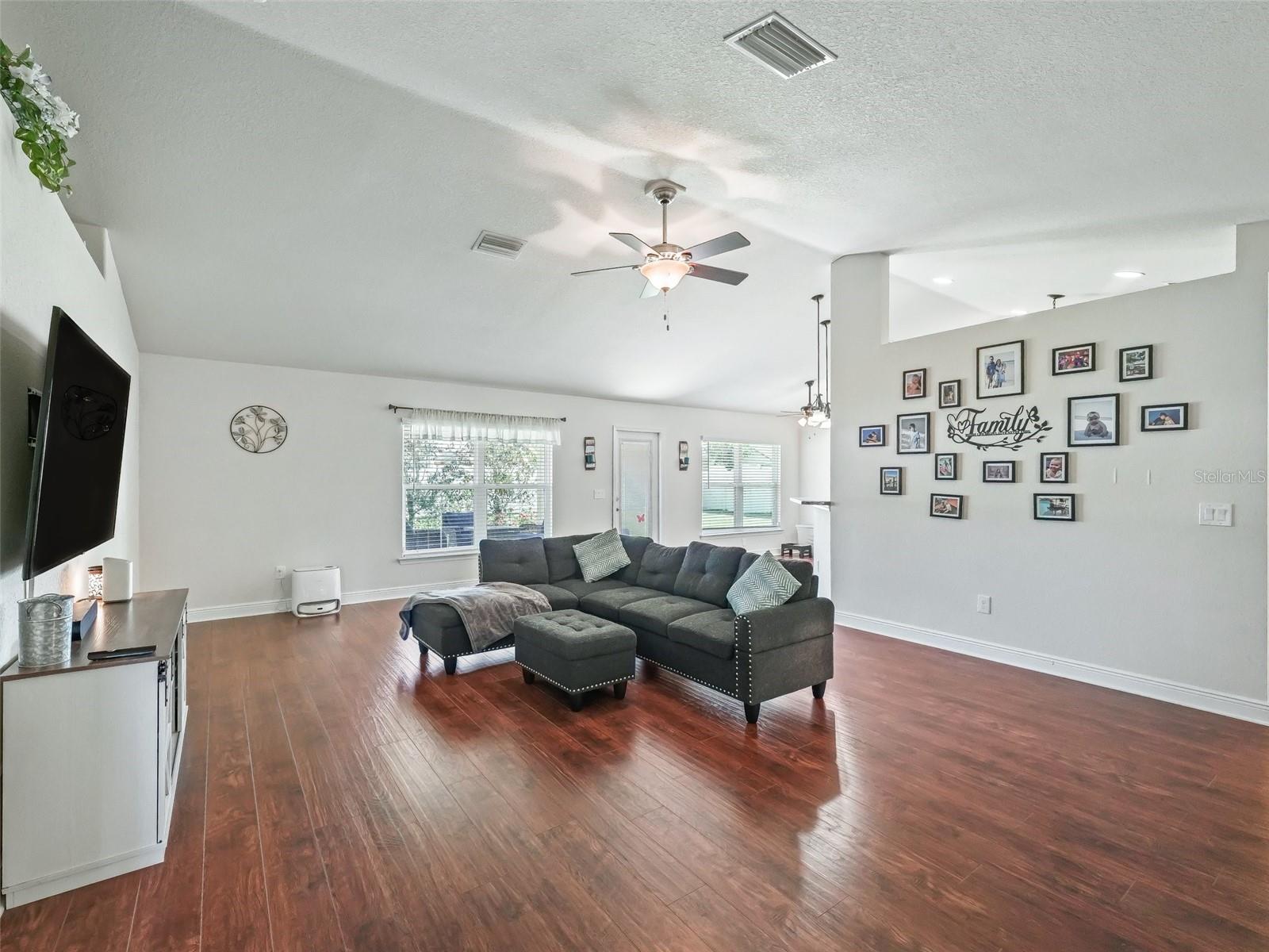 Image 17 of 60 For 4730 31st Street