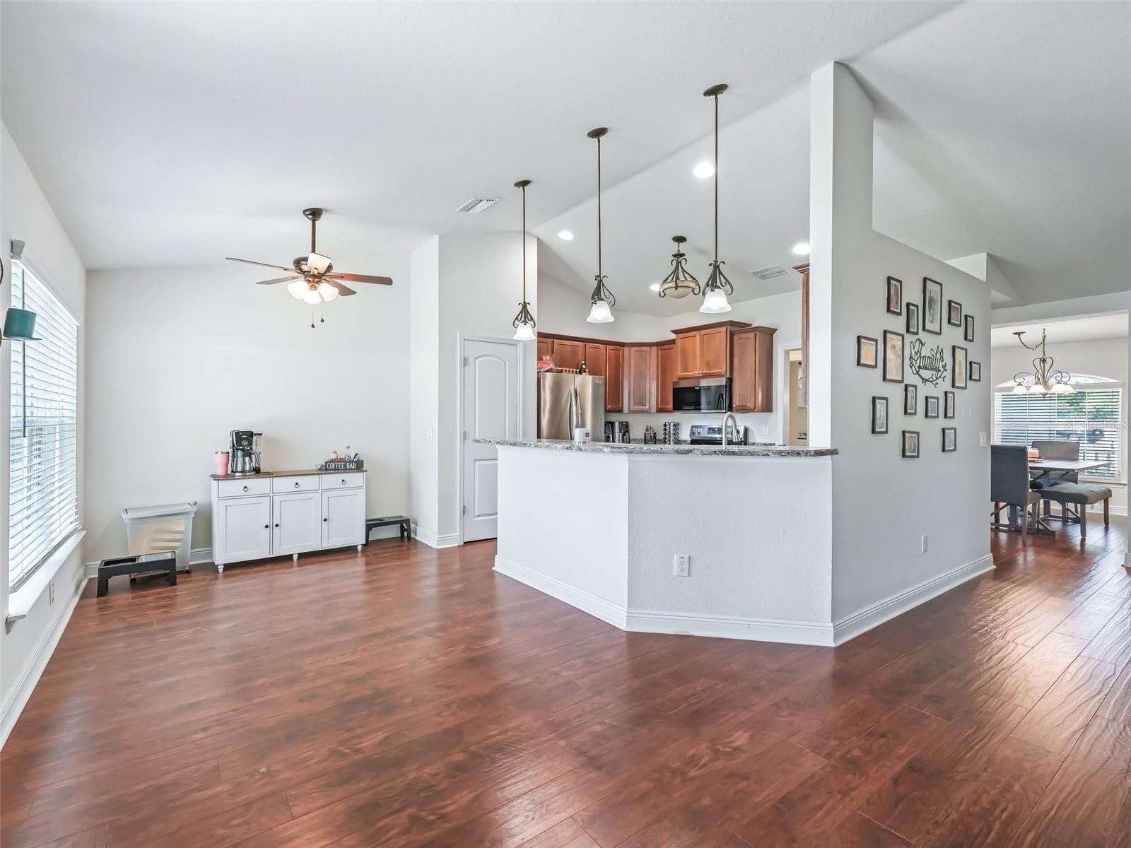 Image 21 of 60 For 4730 31st Street