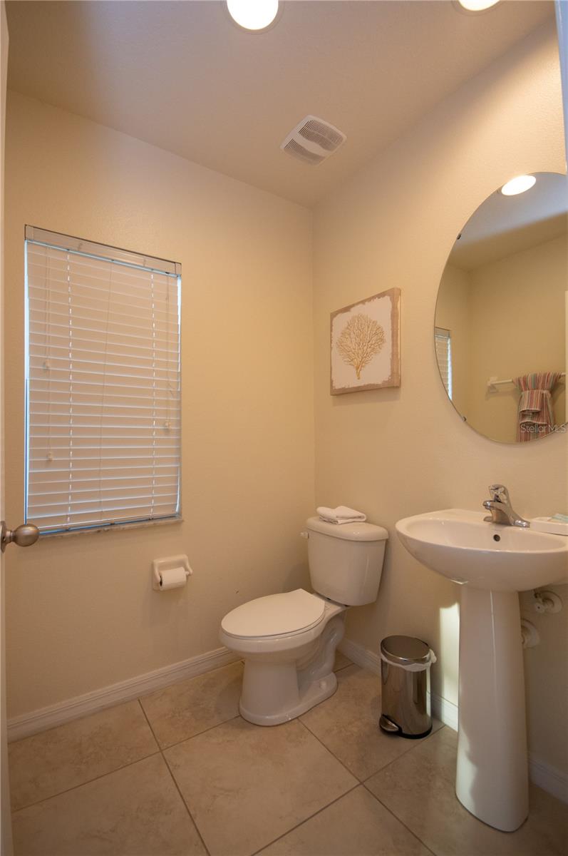 Image 11 of 72 For 3050 Yellow Lantana Lane