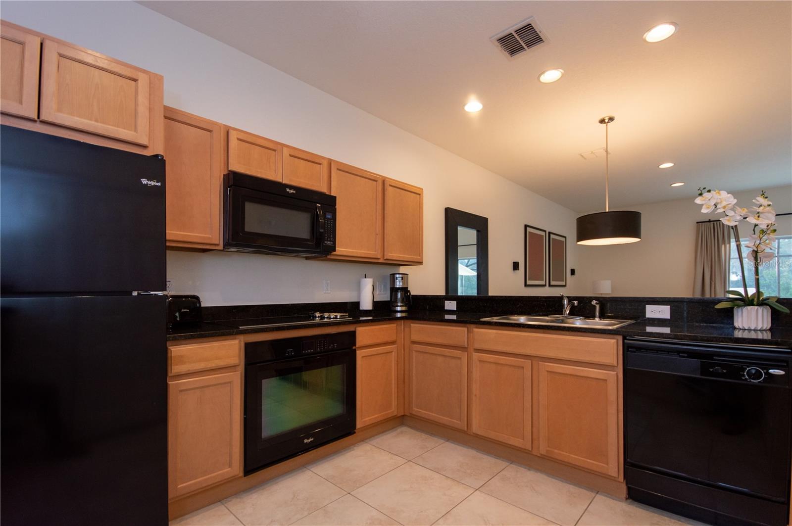 Image 2 of 72 For 3050 Yellow Lantana Lane