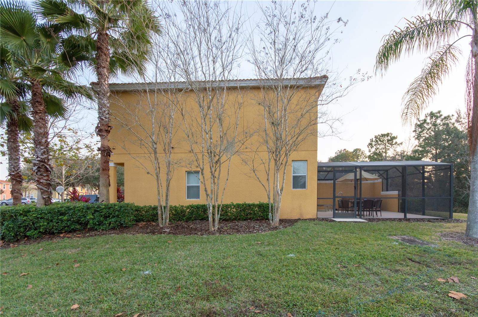 Image 70 of 72 For 3050 Yellow Lantana Lane