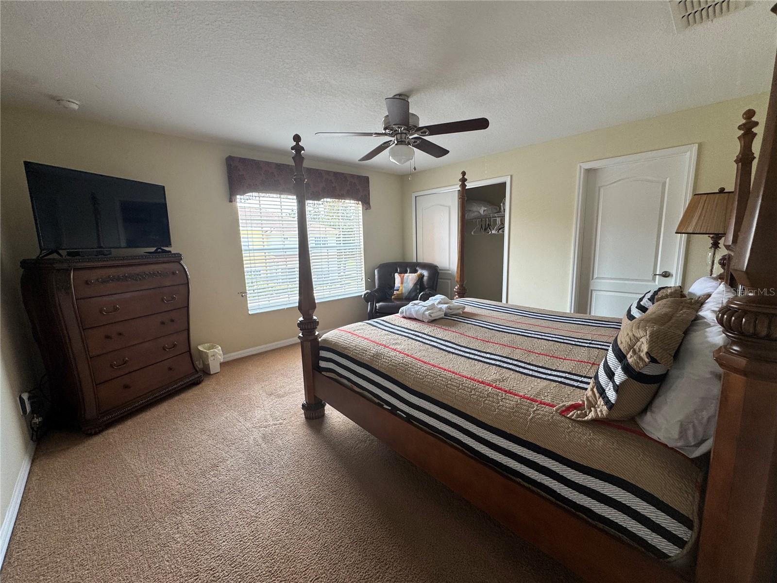 Image 18 of 61 For 8977 Coco Palm Road