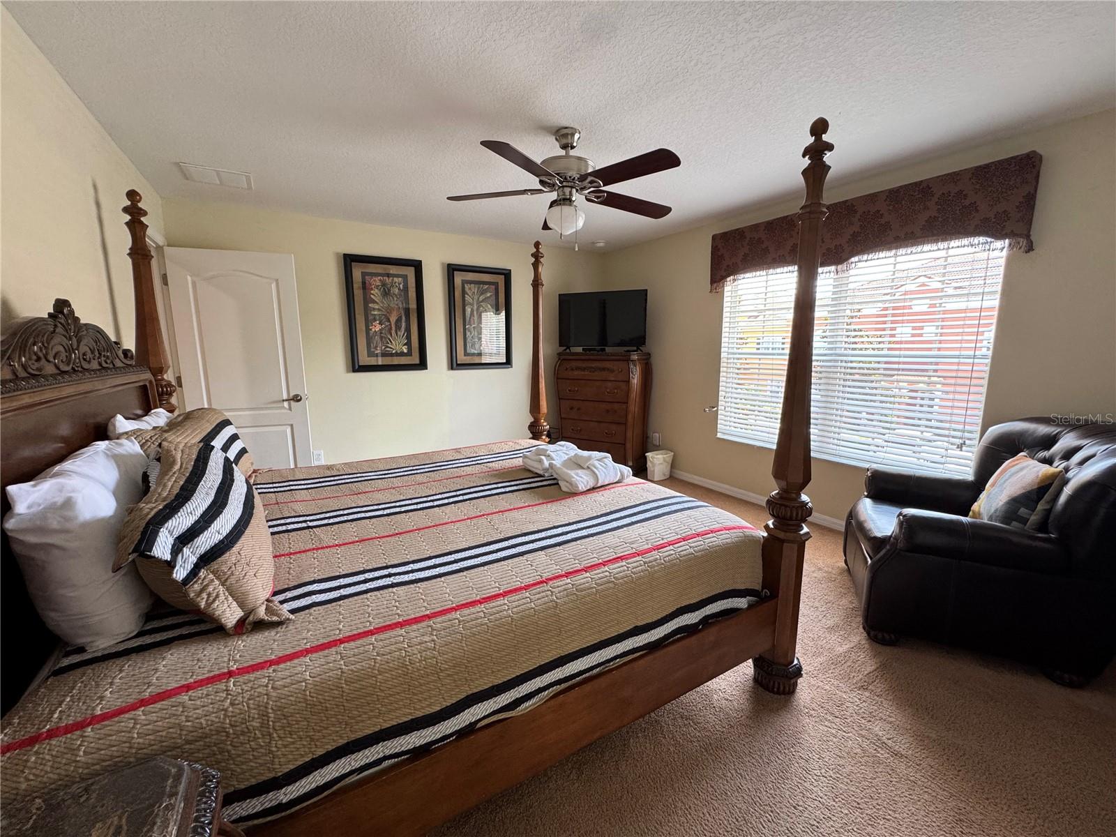 Image 20 of 61 For 8977 Coco Palm Road
