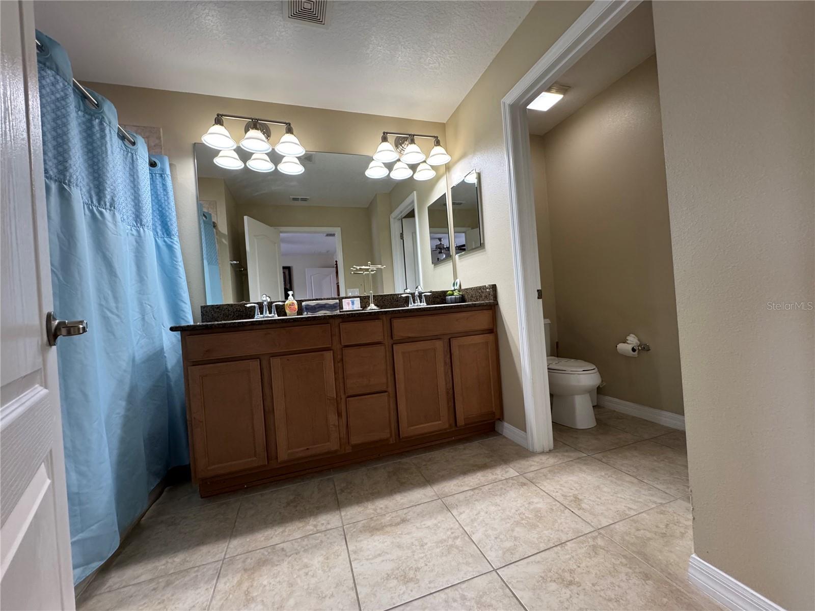 Image 23 of 61 For 8977 Coco Palm Road
