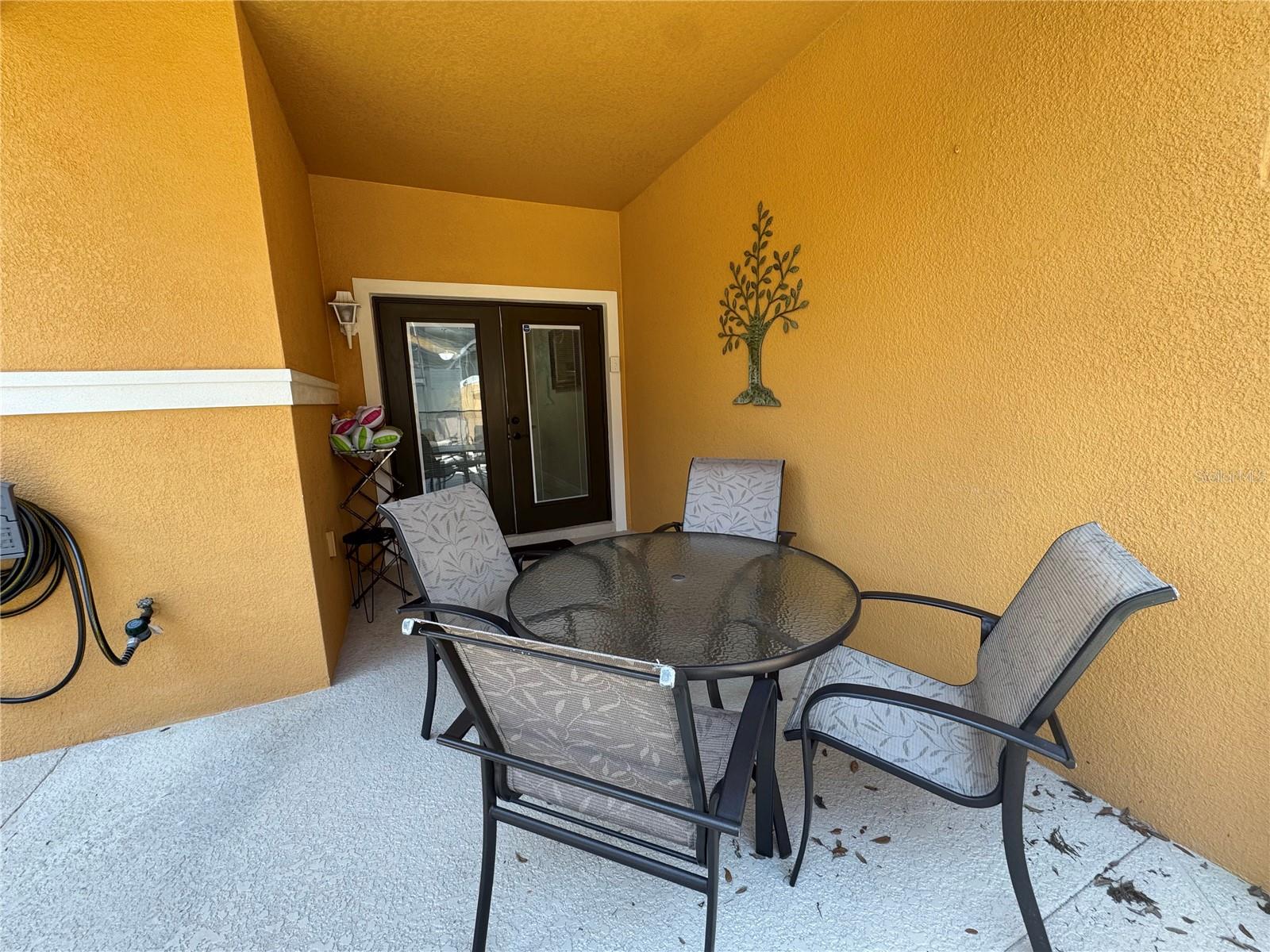 Image 37 of 61 For 8977 Coco Palm Road
