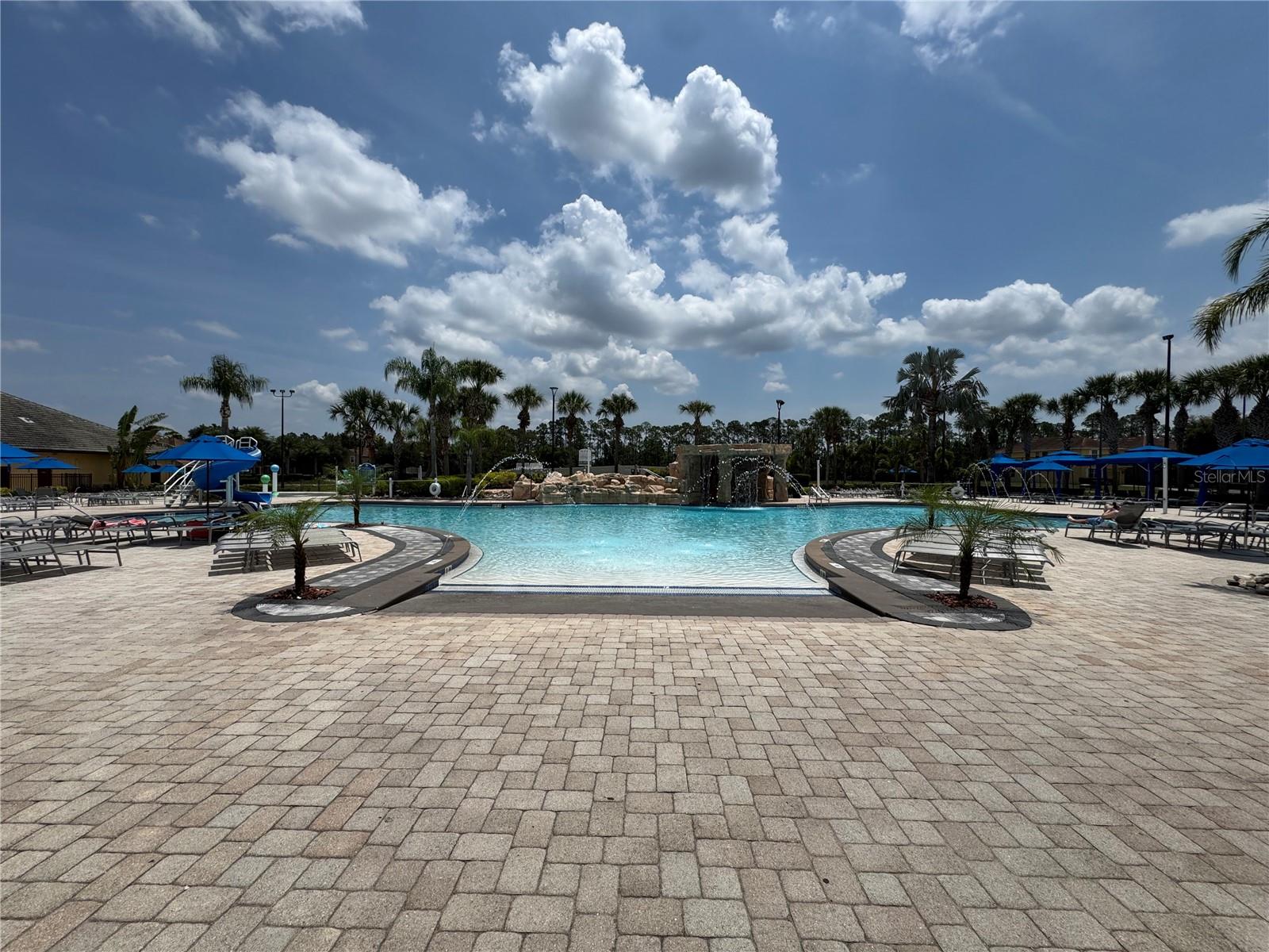 Image 50 of 61 For 8977 Coco Palm Road
