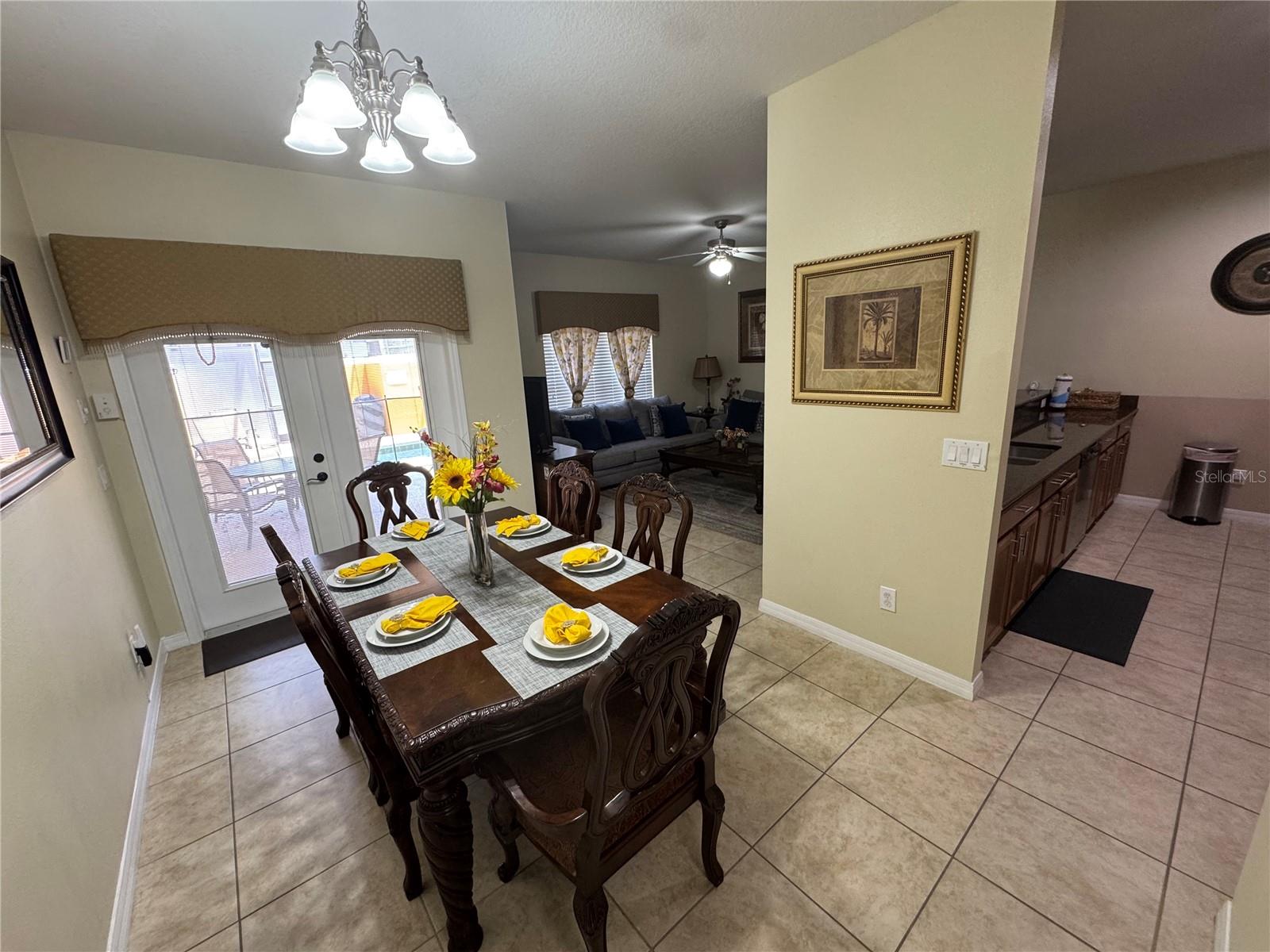 Image 9 of 61 For 8977 Coco Palm Road