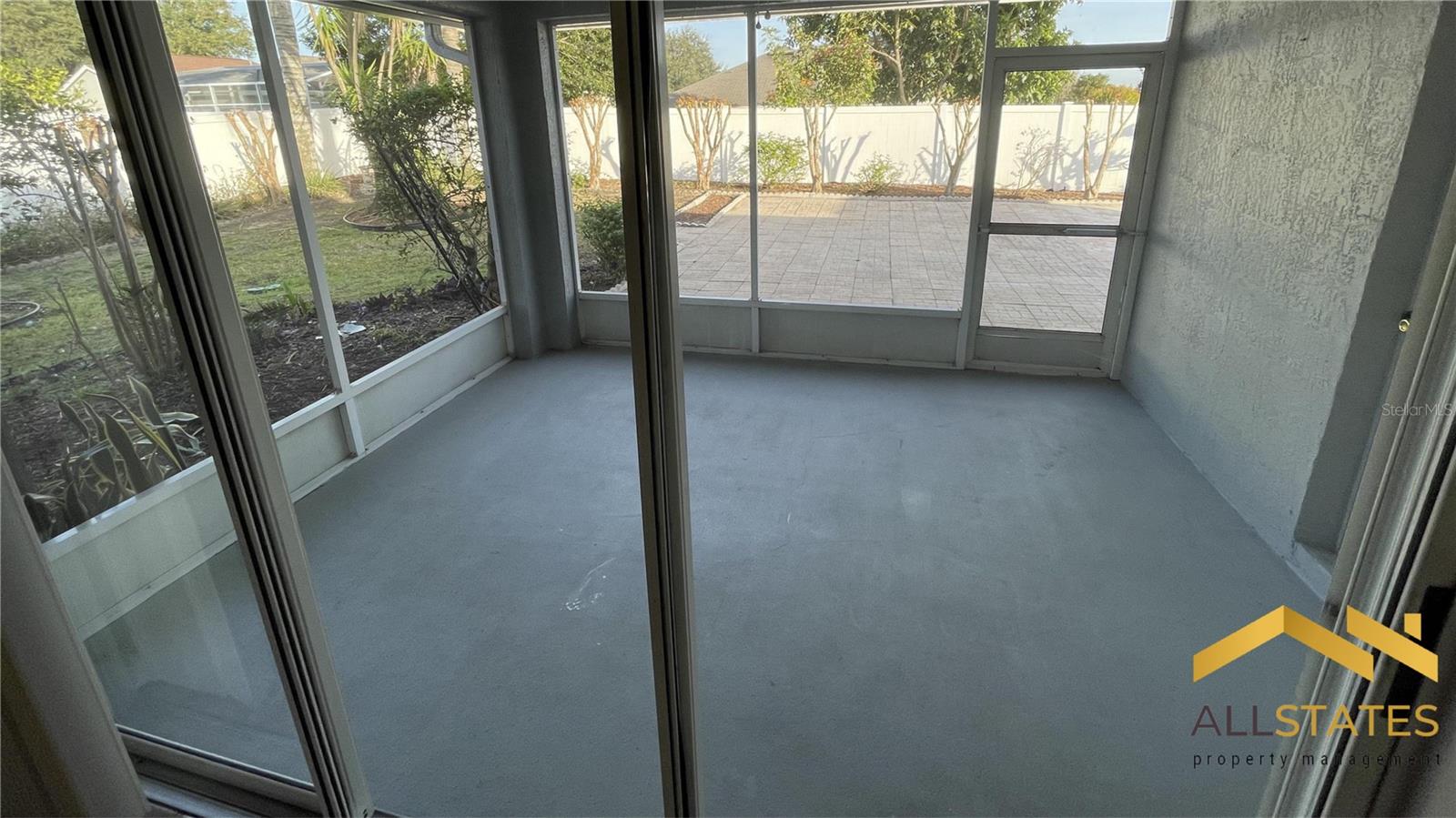 Image 4 of 21 For 640 65th Terrace