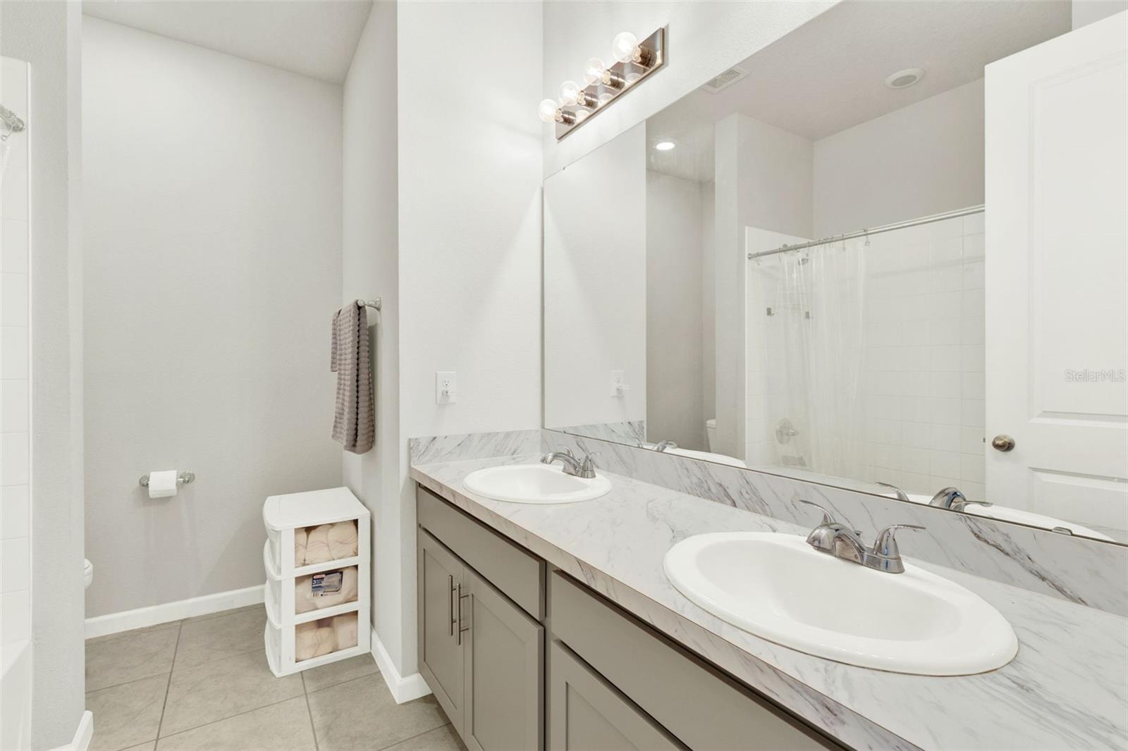 Image 11 of 17 For 31760 Broadwater Avenue