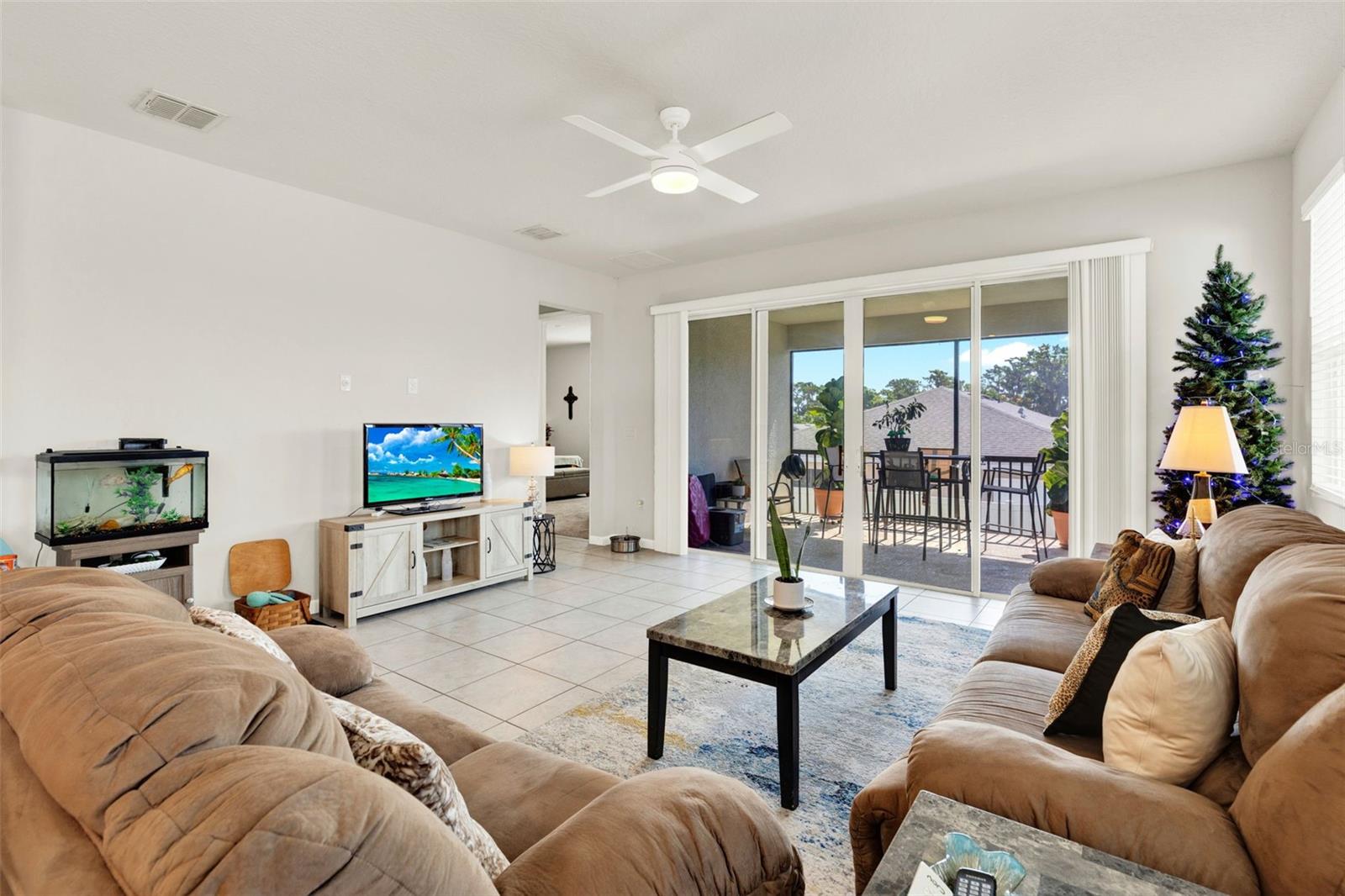 Image 5 of 17 For 31760 Broadwater Avenue