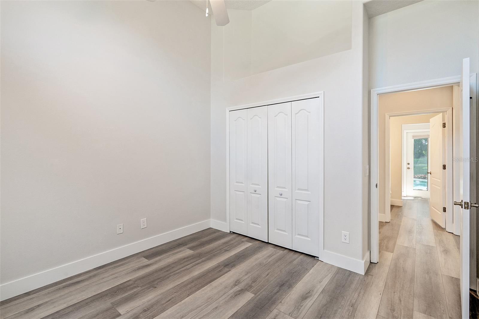 Image 16 of 71 For 16951 Florence View Drive